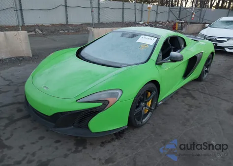 2015 Mclaren 650S z USA, uszkodzony, nr VIN SBM11FAA0FW004090